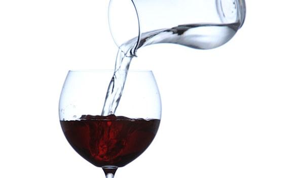 Вино разбавляли водой